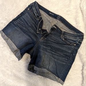 ANA Jean Shorts 18W EUC